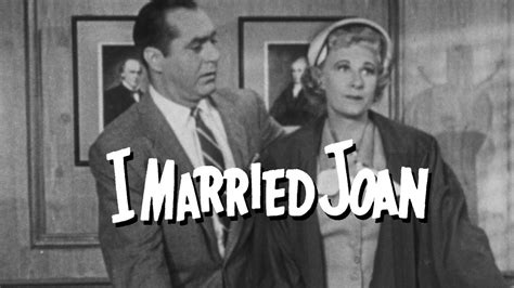 I Married Joan e le sue follie suburbane: un viaggio nella quotidianità degli anni '50!